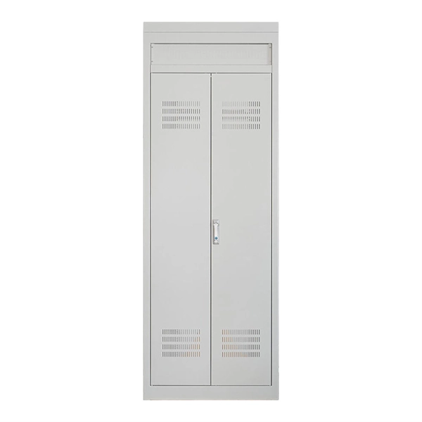 What is the acceptable withstand voltage for intelligent power distribution cabinets 