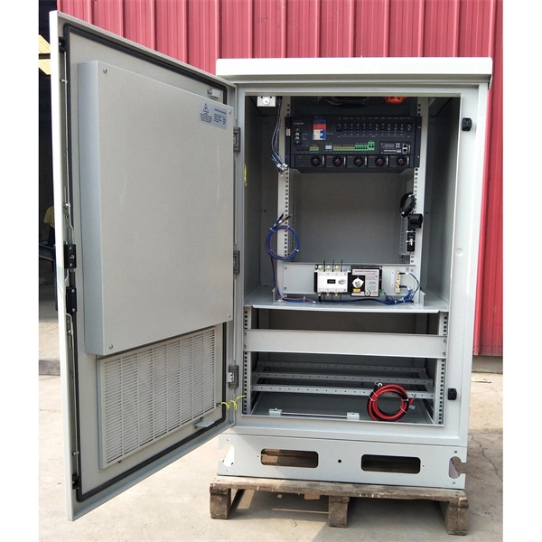 Street electrical distribution box