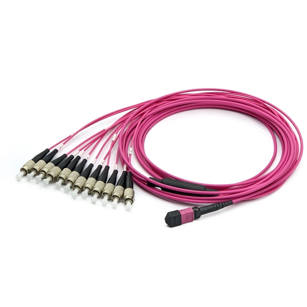 Copper stranded wire in photovoltaic combiner box