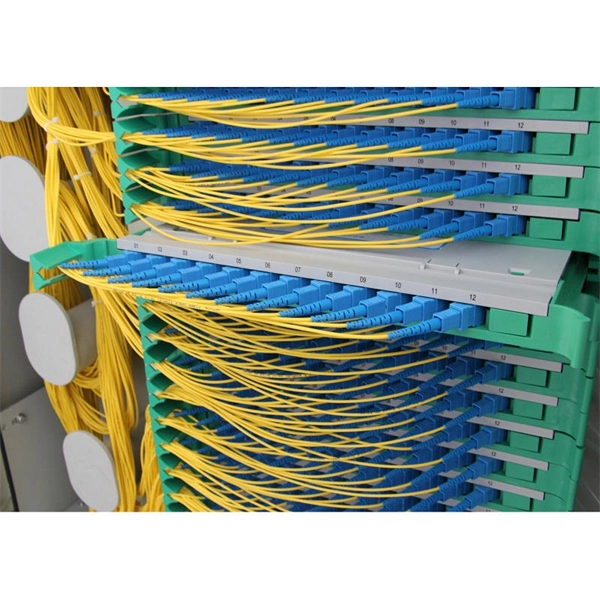 Waterproof design for outdoor power distribution boxes